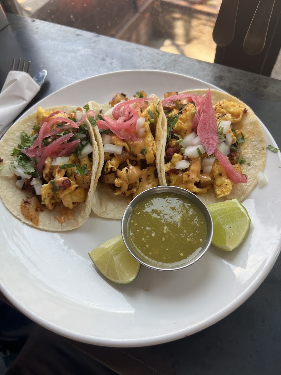 Colina Cuervo Photos 2